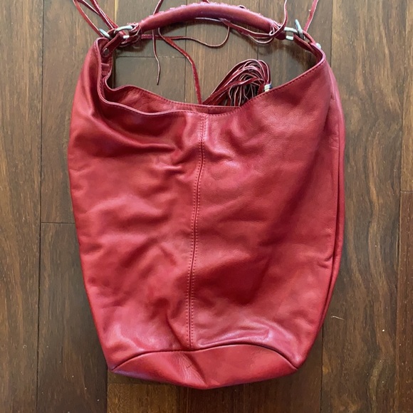 Red Leather Shoulder Bag - from Paris! - Picture 8 of 9